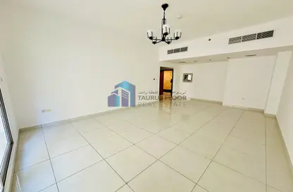 Apartment - 2 Bedrooms - 3 Bathrooms for rent in Jumeirah Apartments - Jumeirah 1 - Jumeirah - Dubai