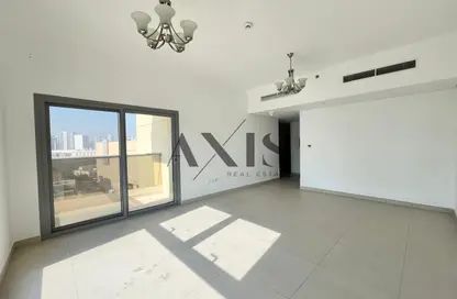 Apartment - 3 Bedrooms - 3 Bathrooms for rent in Jumeirah Village Circle - Dubai