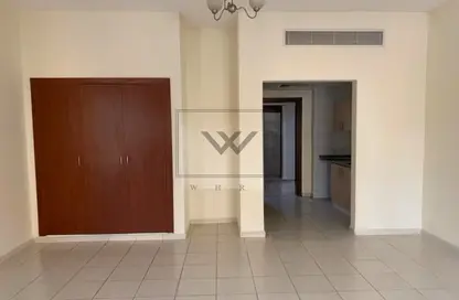 Apartment - 1 Bathroom for rent in Spain Cluster - International City - Dubai