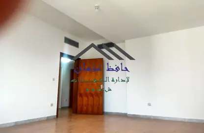 Apartment - 2 Bedrooms - 2 Bathrooms for rent in Al Hosn - Al Khalidiya - Abu Dhabi