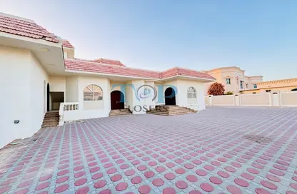 Villa - 6 Bedrooms - 7 Bathrooms for rent in Ramlat Zakher - Zakher - Al Ain