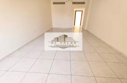 Apartment - 2 Bedrooms - 3 Bathrooms for rent in Street 64 - Al Nahda - Sharjah