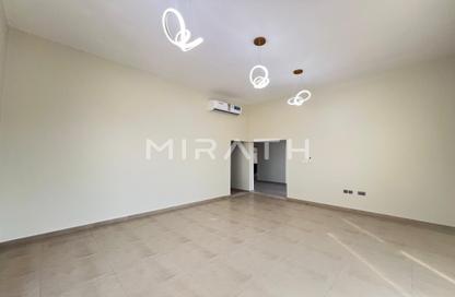 Villa - 4 Bedrooms - 5 Bathrooms for rent in Al Barsha South 1 - Al Barsha South - Al Barsha - Dubai