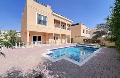 Villa - 5 Bedrooms - 5 Bathrooms for rent in The Centro - The Villa - Dubai