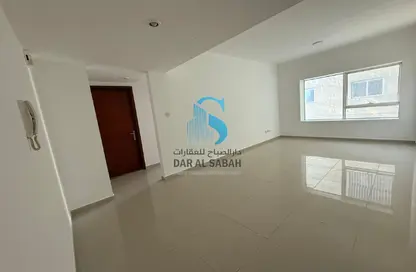 Apartment - 1 Bedroom - 1 Bathroom for rent in Al Nahda Residential Complex - Al Nahda - Sharjah