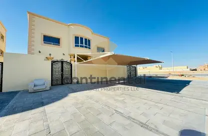 Villa - 4 Bedrooms - 6 Bathrooms for rent in Mohamed Bin Zayed City - Abu Dhabi