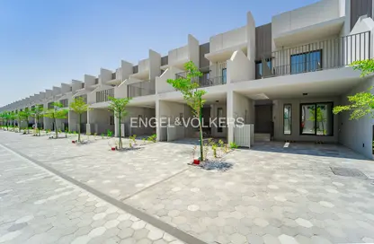 Villa - 2 Bedrooms - 4 Bathrooms for rent in MAG Eye - District 7 - Mohammed Bin Rashid City - Dubai