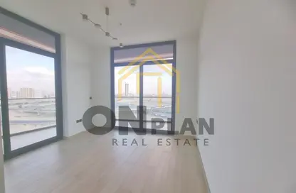 Apartment - 2 Bedrooms - 2 Bathrooms for rent in Binghatti LUNA - Jumeirah Village Circle - Dubai