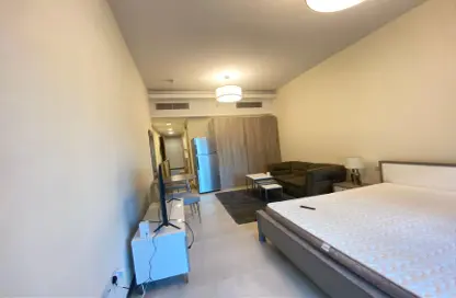 Apartment - 1 Bathroom for rent in SOL Bay - Business Bay - Dubai