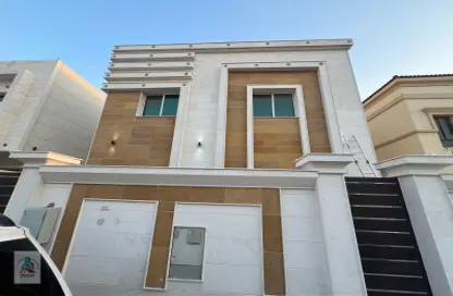 Villa - 5 Bedrooms - 7 Bathrooms for sale in Al Yasmeen 1 - Al Yasmeen - Ajman