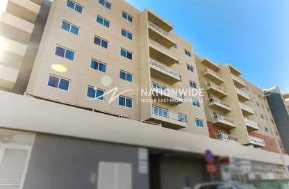 Apartment - 3 Bedrooms - 4 Bathrooms for sale in Tower 25 - Al Reef Downtown - Al Reef - Abu Dhabi