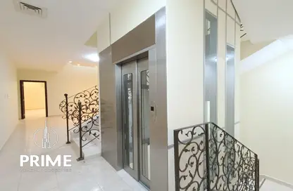 Villa - 6 Bedrooms for rent in Al Maharba - Al Karamah - Abu Dhabi