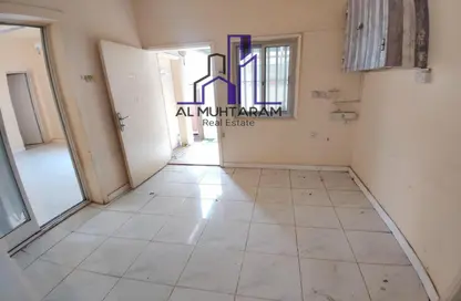 Villa - 3 Bedrooms - 2 Bathrooms for rent in Al Jazzat - Al Riqqa - Sharjah