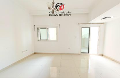 Apartment - 1 Bathroom for rent in R05 - Al Warsan 4 - Al Warsan - Dubai