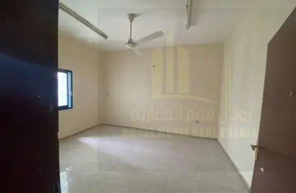 Apartment - 2 Bedrooms - 2 Bathrooms for rent in Ajman Corniche Road - Ajman