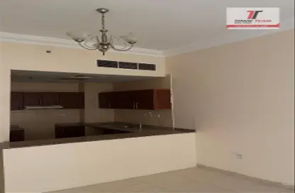 Apartment - 3 Bedrooms - 2 Bathrooms for rent in Emirates City - Ajman