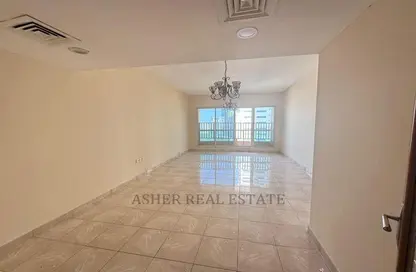 Apartment - 3 Bedrooms - 3 Bathrooms for rent in Al Hafeet Tower - Al Khan - Sharjah