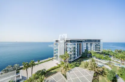 Apartment - 3 Bedrooms - 4 Bathrooms for sale in Apartment Building 2 - Bluewaters Residences - Bluewaters - Dubai