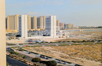 Apartment - 3 Bedrooms - 4 Bathrooms for sale in Centrium Tower 4 - Centrium Towers - Dubai Production City (IMPZ) - Dubai