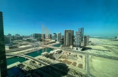 Apartment - 1 Bedroom - 2 Bathrooms for rent in Burooj Views - Marina Square - Al Reem Island - Abu Dhabi