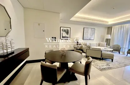 Living / Dining Room image for: Apartment - 1 Bedroom - 2 Bathrooms for rent in Burj Lake Hotel - The Address DownTown - Downtown Dubai - Dubai, Image 1