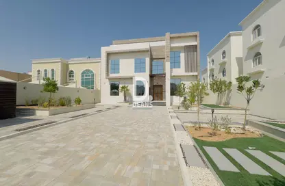 Villa - 6 Bedrooms for sale in Shakhbout City - Abu Dhabi