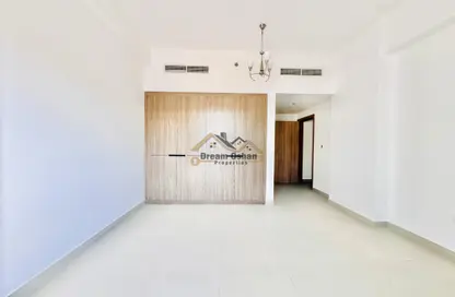 Apartment - 2 Bedrooms - 3 Bathrooms for rent in Al Warsan 4 - Al Warsan - Dubai