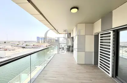 Apartment - 2 Bedrooms - 2 Bathrooms for sale in Al Raha Lofts - Al Raha Beach - Abu Dhabi