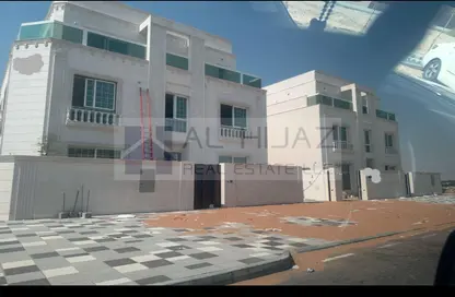 Villa - 4 Bedrooms - 4 Bathrooms for sale in Al Hooshi Villas - Hoshi - Al Badie - Sharjah