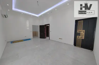 Apartment - 2 Bedrooms - 3 Bathrooms for rent in Shakhbout City - Abu Dhabi