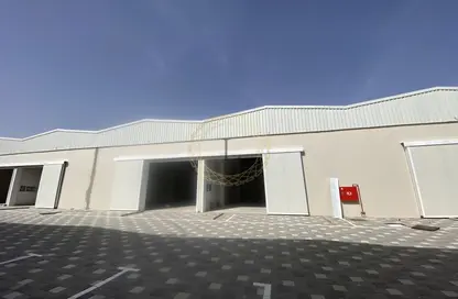 Warehouse - Studio - 1 Bathroom for rent in Wadi AL AIN 1 - Al Noud - Al Ain