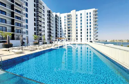 Apartment - 3 Bedrooms - 4 Bathrooms for sale in Waters Edge - Yas Island - Abu Dhabi