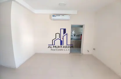 Apartment - Studio - 1 Bathroom for rent in Muwaileh 3 Building - Muwaileh - Sharjah