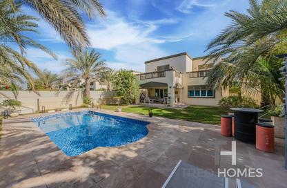 Villa - 4 Bedrooms - 5 Bathrooms for sale in Regional - Jumeirah Park - Dubai