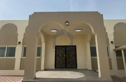 Villa - 5 Bedrooms - 4 Bathrooms for sale in Al Bahia - Abu Dhabi