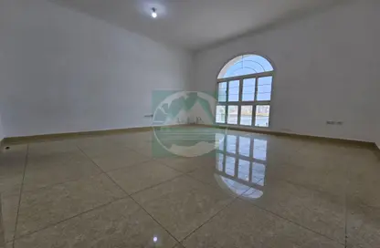 Apartment - 1 Bathroom for rent in Mohamed Bin Zayed Centre - Mohamed Bin Zayed City - Abu Dhabi