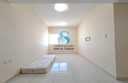 Apartment - 2 Bedrooms - 2 Bathrooms for rent in Tiger Building Al Qadesia - Al Nahda - Sharjah