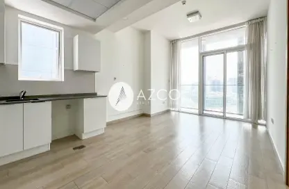 Apartment - 1 Bedroom - 2 Bathrooms for rent in Bloom Towers B - Bloom Towers - Jumeirah Village Circle - Dubai