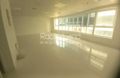 Office Space - Studio for rent in Tower Plaza - Sheikh Zayed Road - Dubai