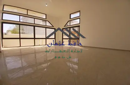 Villa - 6 Bedrooms - 6 Bathrooms for rent in Al Karamah - Abu Dhabi