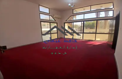 Apartment - 5 Bedrooms - 5 Bathrooms for rent in Al Karamah - Abu Dhabi