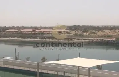 Apartment - 1 Bathroom for sale in Waters Edge - Yas Island - Abu Dhabi