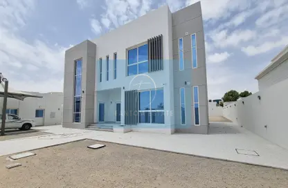 Villa - 5 Bedrooms - 7 Bathrooms for rent in Al Barsha South 2 - Al Barsha South - Al Barsha - Dubai