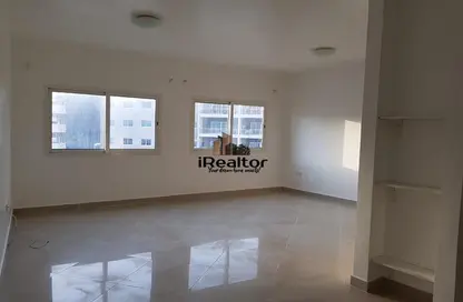 Apartment - 1 Bedroom - 1 Bathroom for rent in Tower 3 - Al Reef Downtown - Al Reef - Abu Dhabi