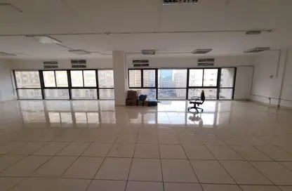 Office Space - Studio - 1 Bathroom for rent in Al Qasimia - Sharjah