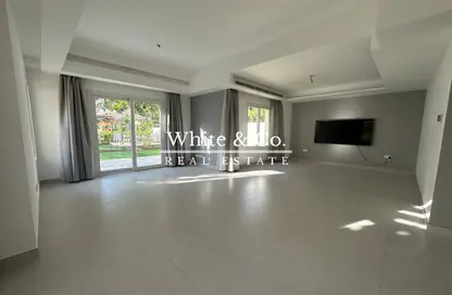 Villa - 3 Bedrooms - 3 Bathrooms for rent in Springs 14 - The Springs - Dubai