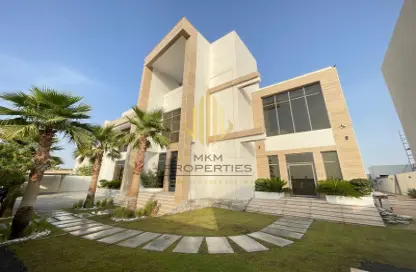 Villa - 6 Bedrooms for rent in Nad Al Sheba - Dubai