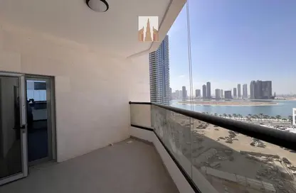 Apartment - 2 Bedrooms - 3 Bathrooms for rent in Al Khan - Sharjah