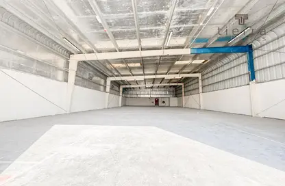 Warehouse - Studio - 2 Bathrooms for rent in Al Quoz 1 - Al Quoz - Dubai