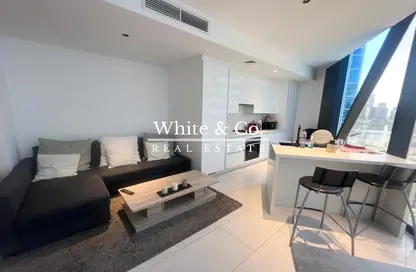 Apartment - 1 Bedroom - 2 Bathrooms for rent in Marquise Square Tower - Business Bay - Dubai